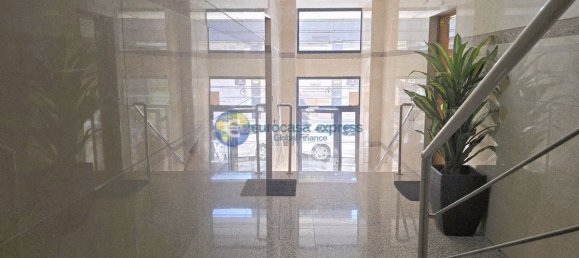 Квартира с 2 спальнями в Мадрид, Испания № 163616 14