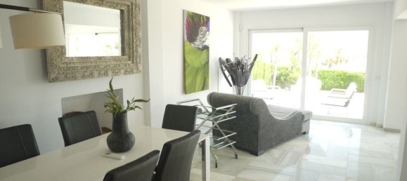 3 Schlafzimmer Doppelhaus in Marbella, Spain, Nr. 37054 24