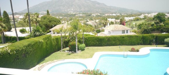 3 Schlafzimmer Doppelhaus in Marbella, Spain, Nr. 37054 39