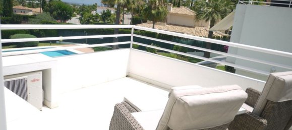 3 Schlafzimmer Doppelhaus in Marbella, Spain, Nr. 37054 30