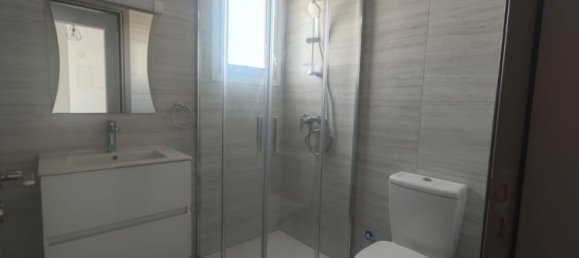 2 chambres appartement à vendre à Larnaka, Cyprus № 175747 4