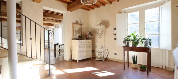 3 bedrooms House in Capannori, Italy No. 163459 2