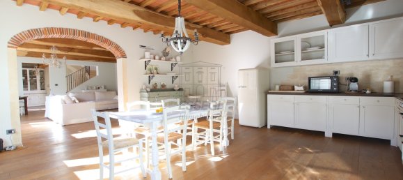 3 bedrooms House in Capannori, Italy No. 163459 4