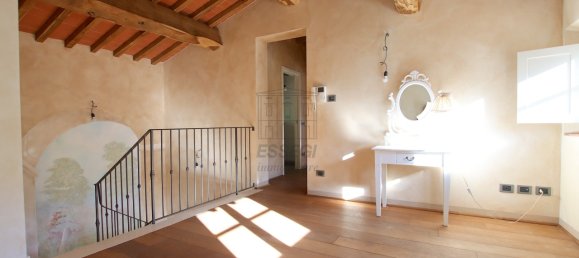 3 bedrooms House in Capannori, Italy No. 163459 18