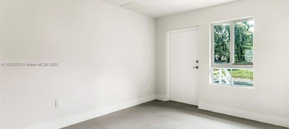 3 bedrooms Commercial property for sale in Miami, Miami-Dade, Florida, USA № 614460 15