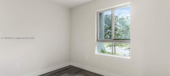 3 bedrooms Commercial property for sale in Miami, Miami-Dade, Florida, USA № 614460 16