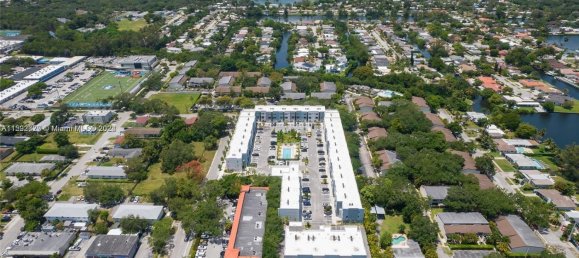 3 bedrooms Commercial property for sale in Miami, Miami-Dade, Florida, USA № 614460 19