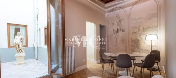 3 bedrooms Apartment in Florence, Italy No. 49172 2