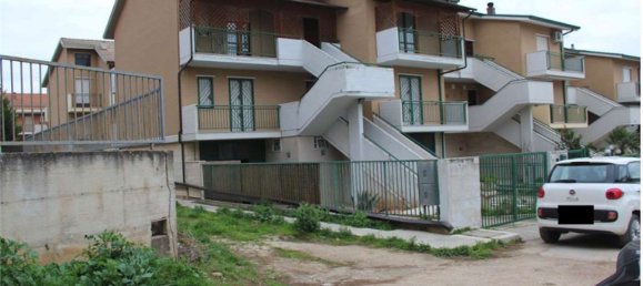 Квартира с 4 комнатами в Торремаджоре, Италия № 291998 3