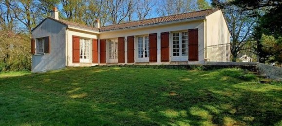 Villa de 4 dormitorios en Sainte-Flaive-des-Loups, France No. 106447 6