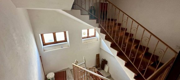 6 rooms Villa in San Pio delle Camere, Italy No. 79915 12