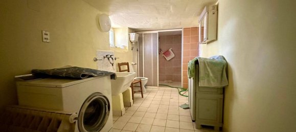 6 rooms Villa in San Pio delle Camere, Italy No. 79915 16