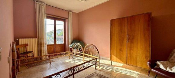 6 rooms Villa in San Pio delle Camere, Italy No. 79915 6