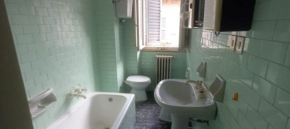 5 rooms Apartment in San Benedetto del Tronto, Italy No. 158877 9