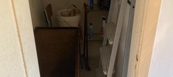 7 rooms Apartment in Massa, Italy No. 114715 9