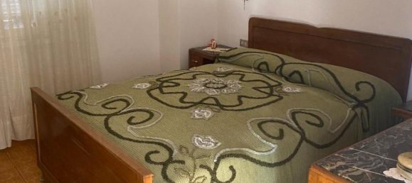 7 rooms Apartment in Massa, Italy No. 114715 13