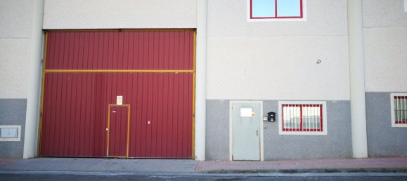 Armazém em La Muela, Spain 576 m² N.º 67647 3