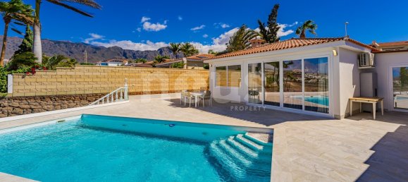 5 bedrooms Villa in Adeje, Spain No. 16207 17