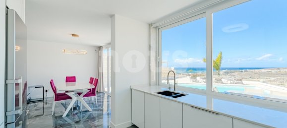 5 bedrooms Villa in Adeje, Spain No. 16207 30