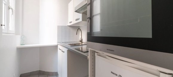 1 bedroom Apartment in Paris, France No. 115566 10