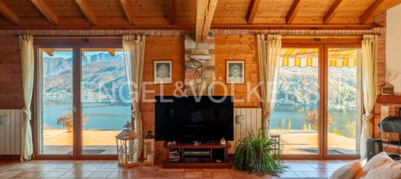 2 chambres Villa à Cuasso al Monte, Italy No. 129235 2