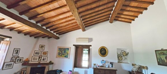 4 bedrooms House in Civitella in Val di Chiana, Italy No. 276796 12