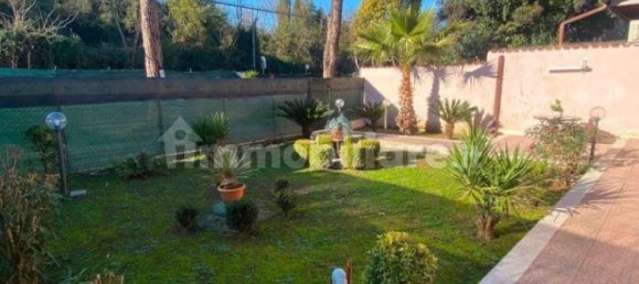 3 Schlafzimmer Villa in Rome, Italy, Nr. 296422 17