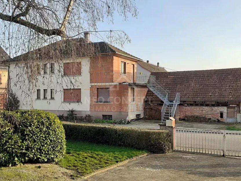 Casa de 3 dormitorios en Salmbach, France No. 69410