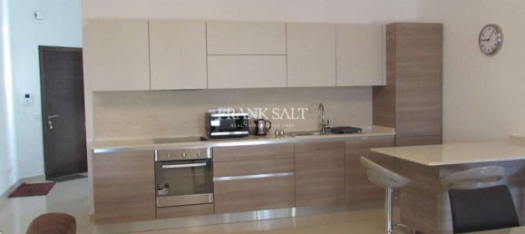 2 chambres Appartement à Sliema, Malta No. 3809 2