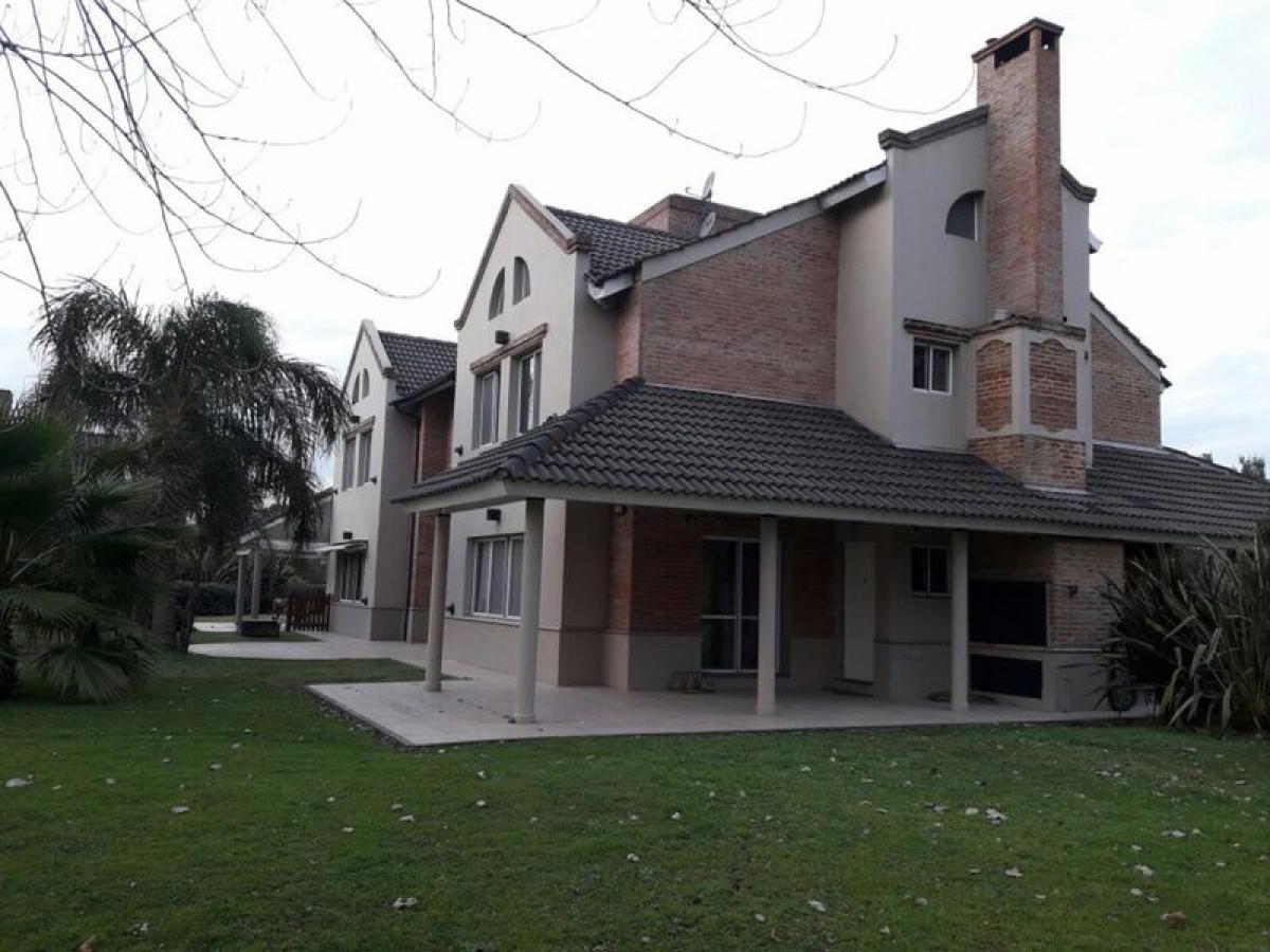 2 bedrooms House in General Rodriguez, Argentina No. 67079