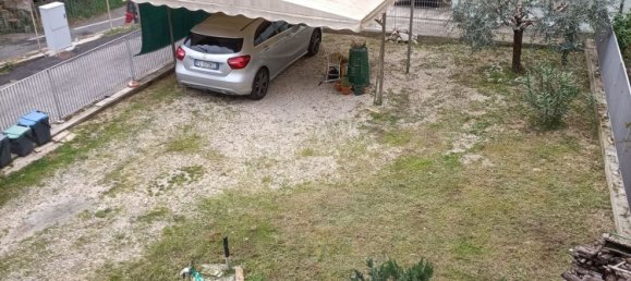 3 rooms Apartment in Terni, Italy No. 281132 4