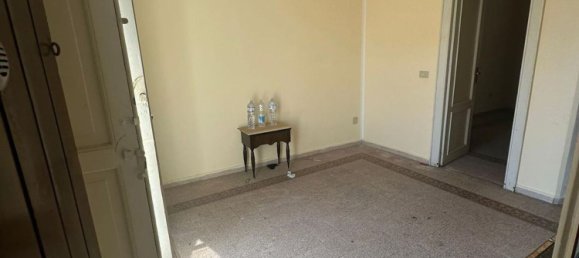 3 rooms Apartment in Palermo, Italy No. 71918 9