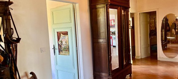 5 bedrooms House in Sainte-Livrade-sur-Lot, France No. 361298 15