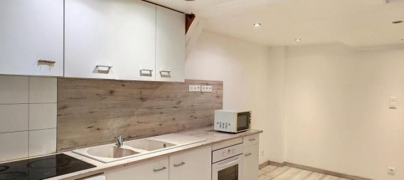 2 chambres Appartement à Troyes, France No. 260802 3