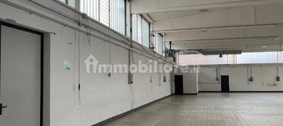 3 rooms Warehouse in Piacenza, Italy No. 226177 4