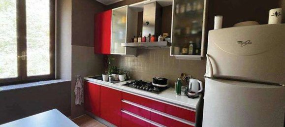 3-salle Appartement à Barasso, Italy No. 12953 6