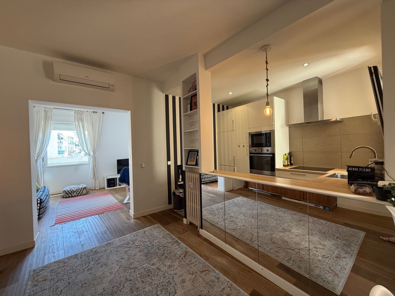 2 bedrooms Apartment in Madrid, Spain No. 188888