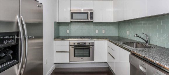 1 dormitorio propiedad comercial en venta en Miami, Miami-Dade, Florida, USA № 615902 30