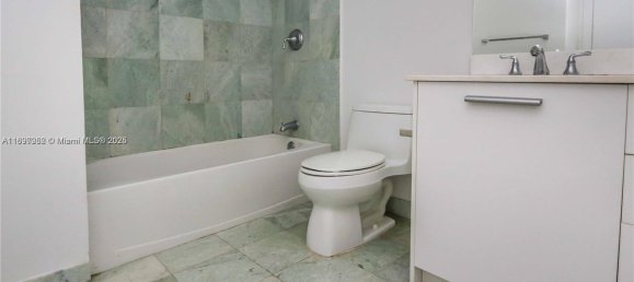 1 dormitorio propiedad comercial en venta en Miami, Miami-Dade, Florida, USA № 615902 8