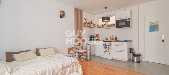 Apartamento de 1 dormitorio en Paris, France No. 348438 2