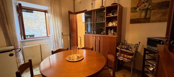 6 rooms Duplex in Vasanello, Italy No. 71886 3