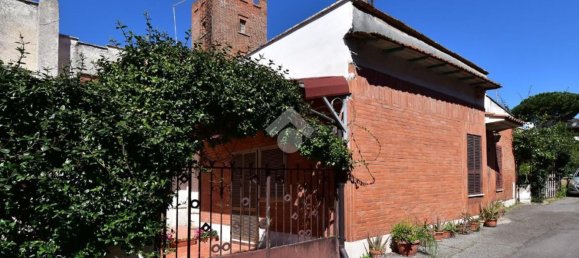 Apartamento de 3 habitaciónes en Rome, Italy No. 54794 3