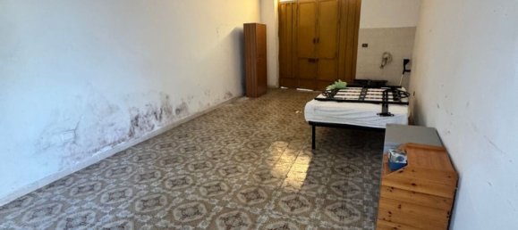 6 bedrooms Apartment in San Donaci, Italy No. 64583 8