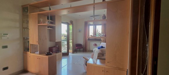 4 bedrooms Villa in Formello, Italy No. 291831 12