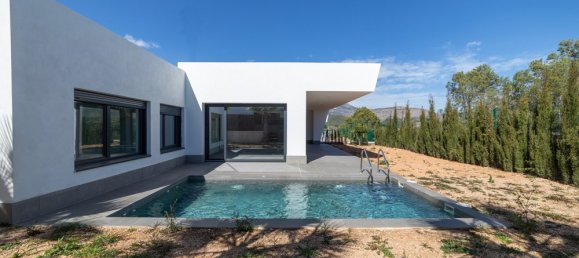 3 bedrooms Villa in Polop, Spain No. 9051 2