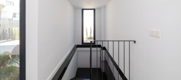 3 bedrooms Villa in Polop, Spain No. 9051 13