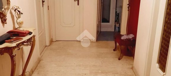 3-Zimmer Wohnung in Turin, Italy, Nr. 52332 8