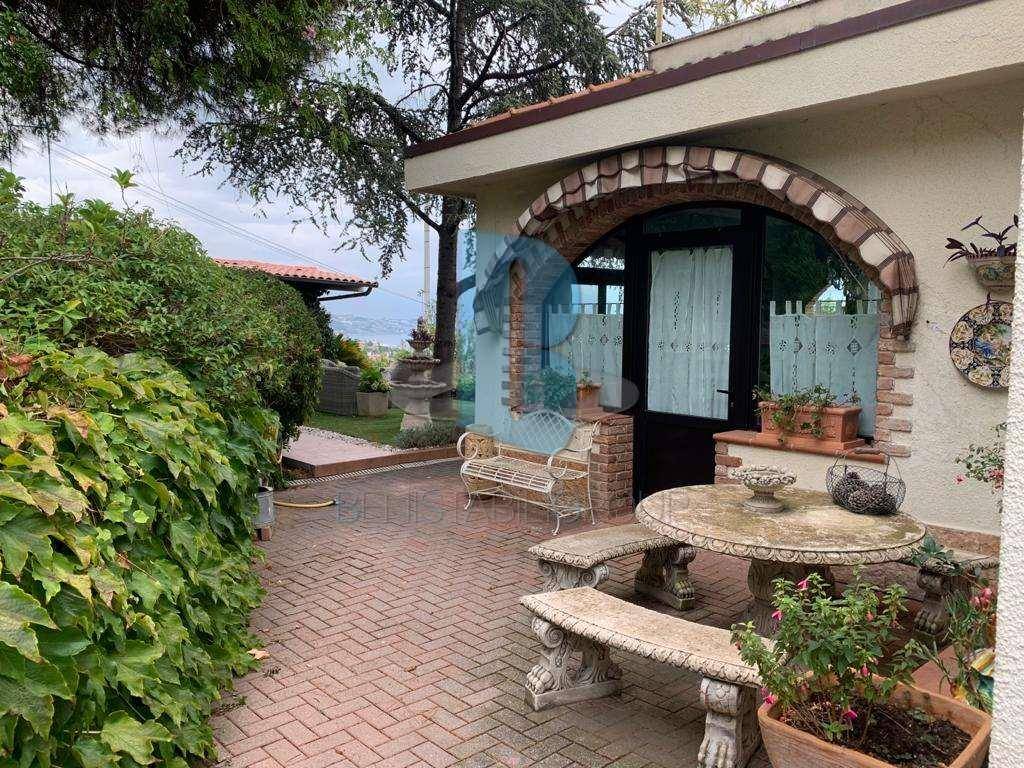 6 غرف نوم فيلا في Sanremo, Italy رقم 72233