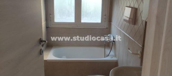 2 chambres Appartement à Bergamo, Italy No. 370105 14