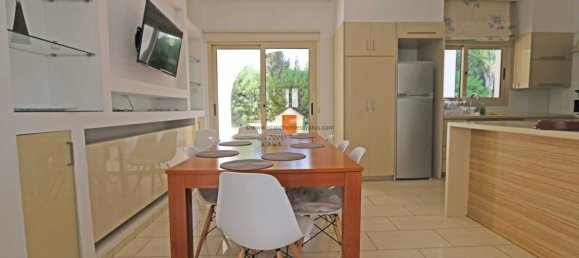 6 bedrooms House in Paralimni, Cyprus No. 23894 4